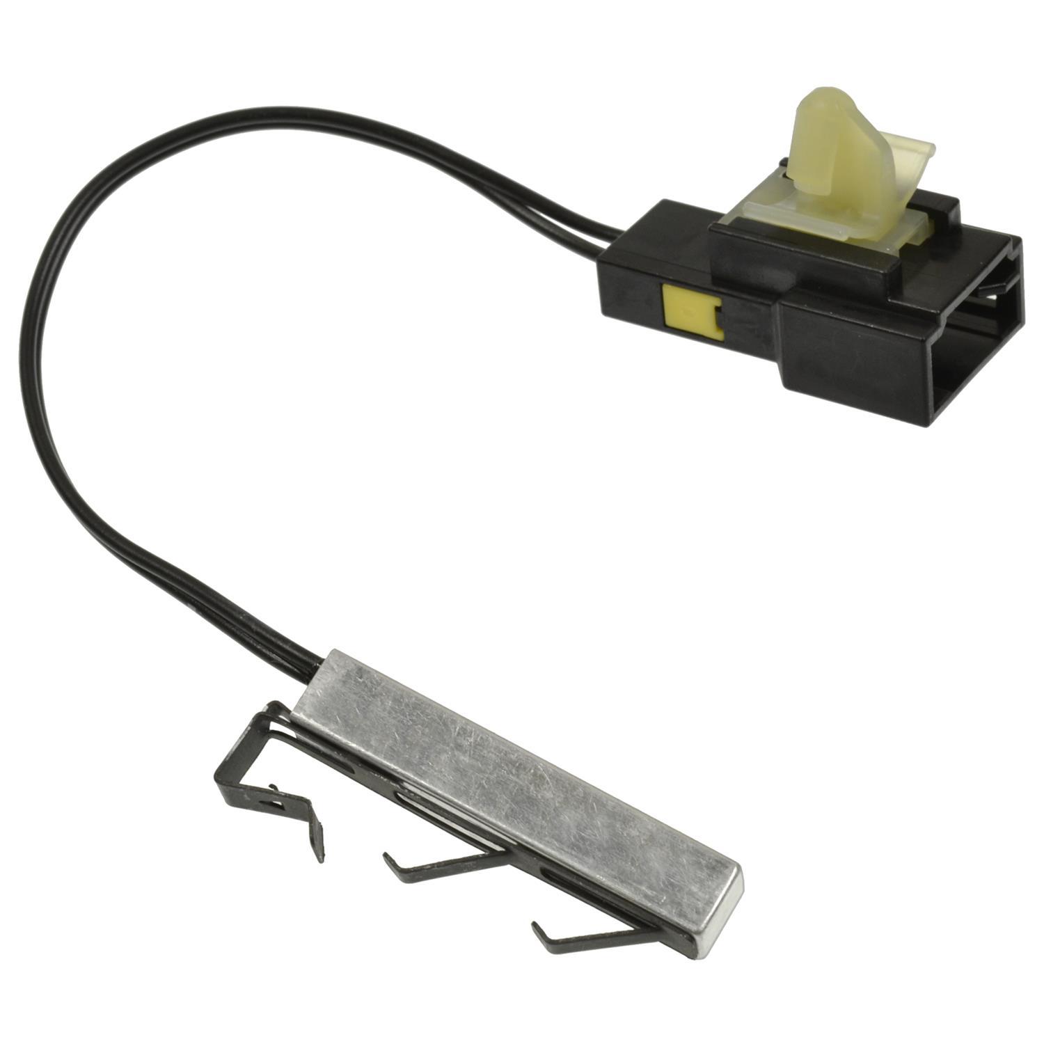Standard Motor Products AX279 - HVAC Heater Core Temperature Sensor Standard Motor Products AX279 HVAC Heater Core Temperature Sensor product image 2 of 3