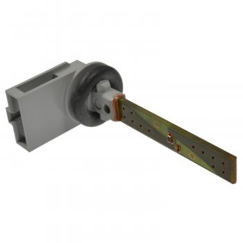 2005 Audi A4 Cabin Air Temperature Sensor Standard Motor Products AX303 image 1 of 3
