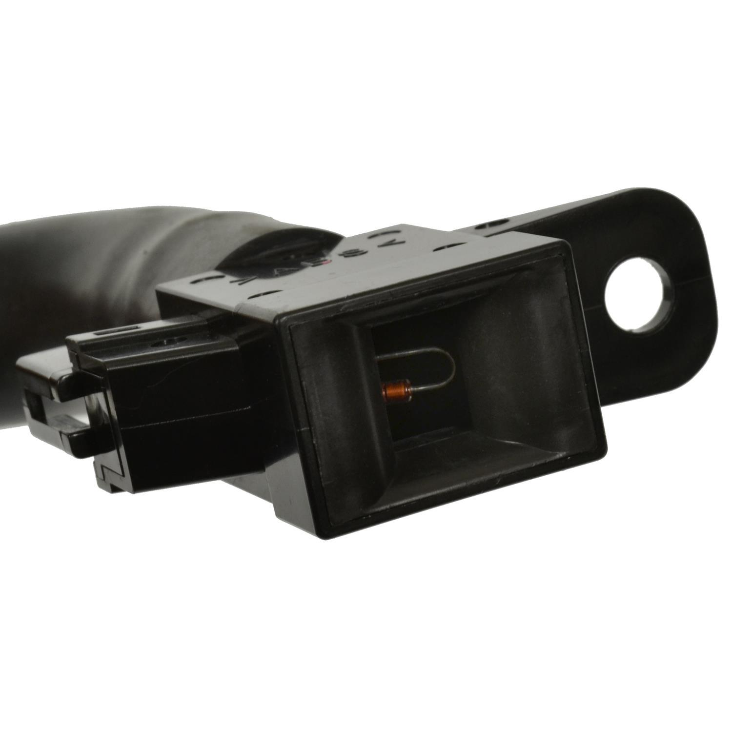 Standard Motor Products AX332 - Ambient Air Temperature Sensor Standard Motor Products AX332 Ambient Air Temperature Sensor product image 4 of 4