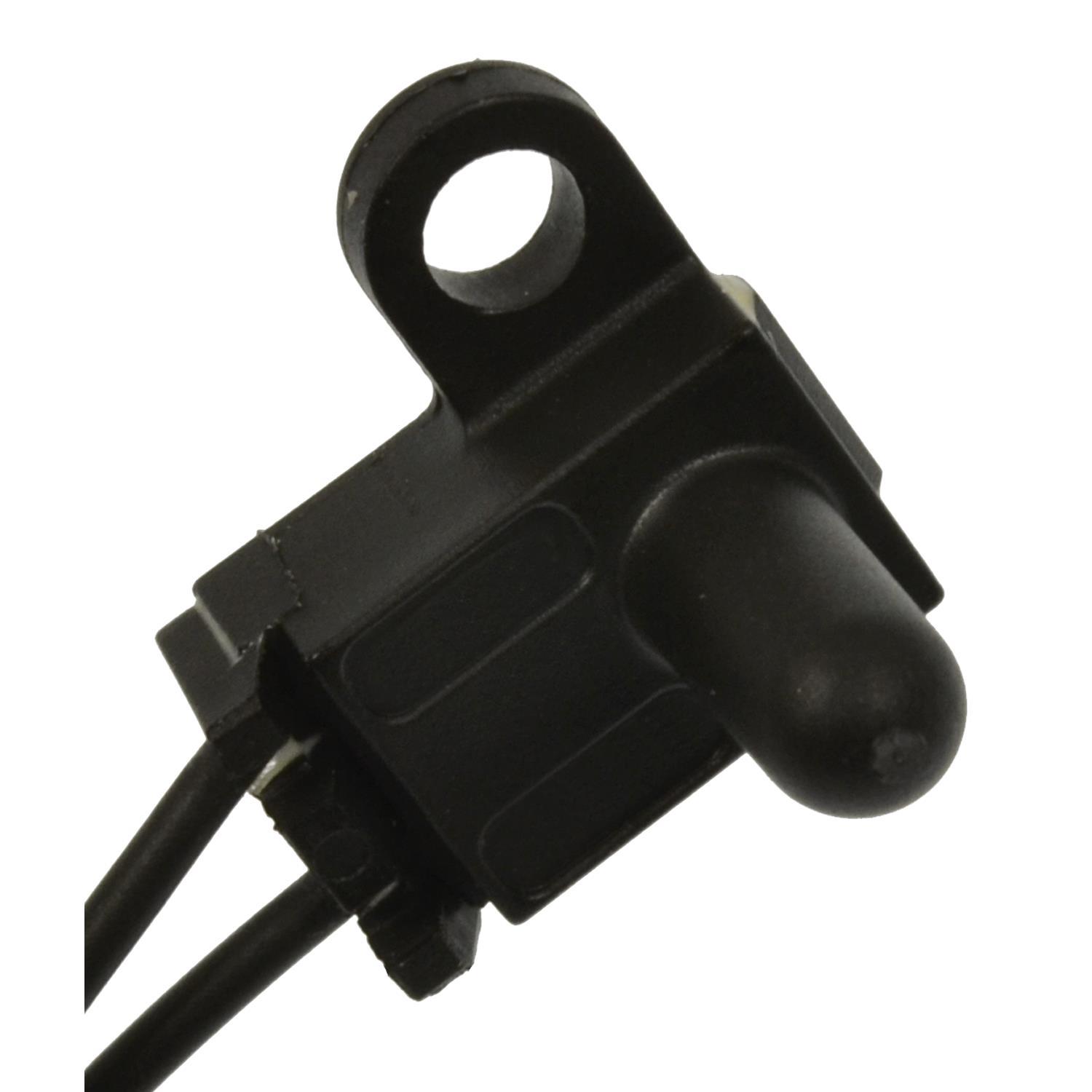 Standard Motor Products AX366 - Ambient Air Temperature Sensor Standard Motor Products AX366 Ambient Air Temperature Sensor product image 1 of 3