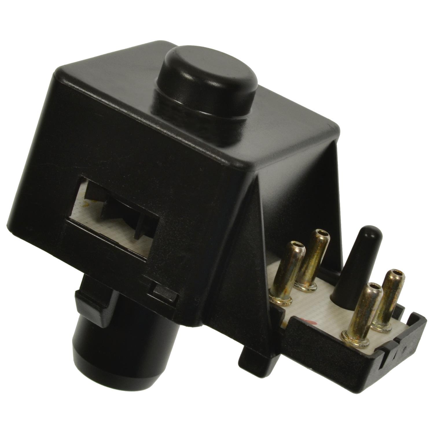 Standard Motor Products AX390 - Ambient Air Temperature Sensor Standard Motor Products AX390 Ambient Air Temperature Sensor product image 2 of 3