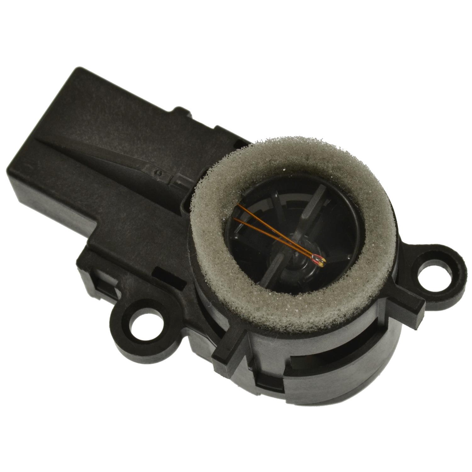 Standard Motor Products AX398 - Cabin Air Temperature Sensor Standard Motor Products AX398 Cabin Air Temperature Sensor product image 1 of 3
