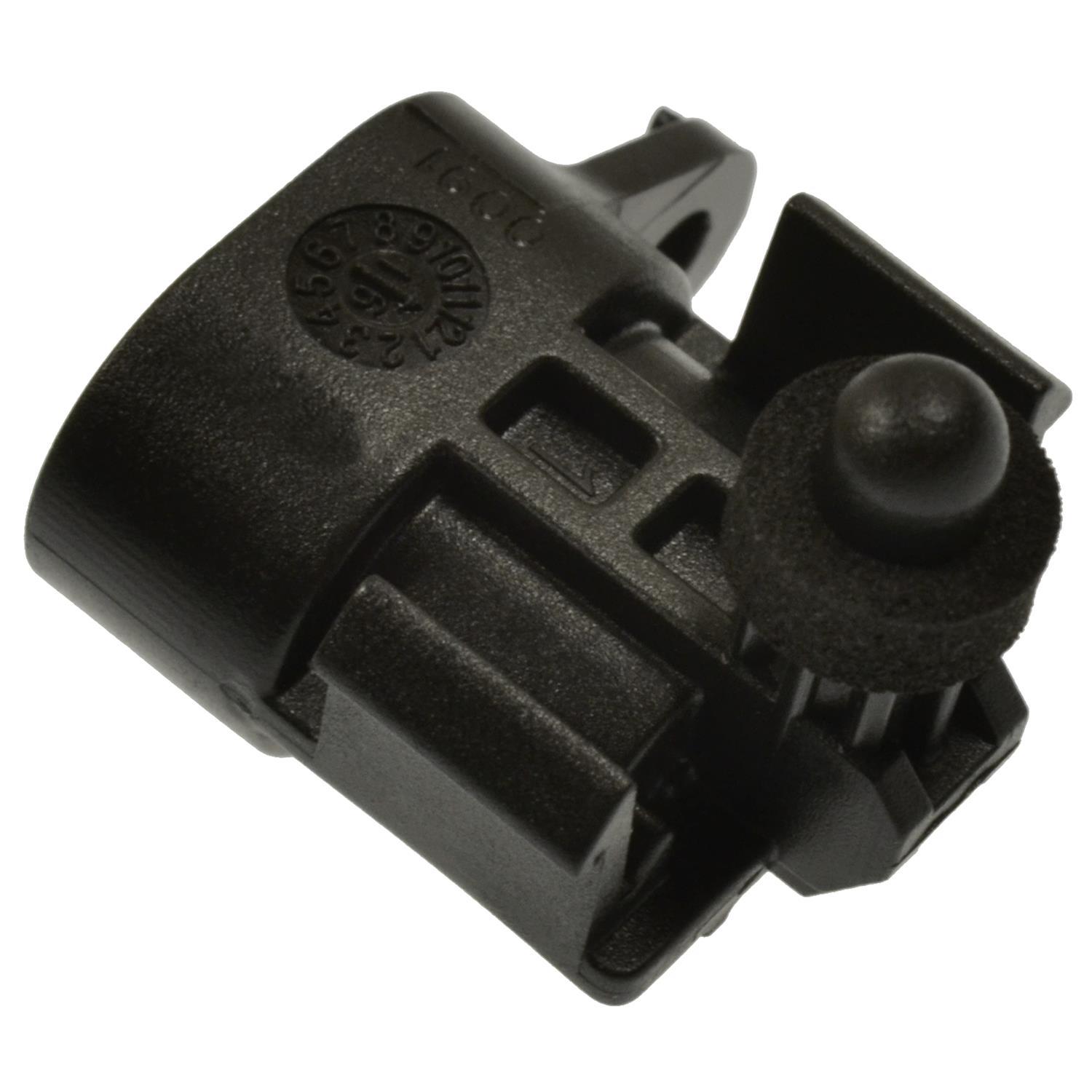 Standard Motor Products AX474 - Ambient Air Temperature Sensor Standard Motor Products AX474 Ambient Air Temperature Sensor product image 1 of 3