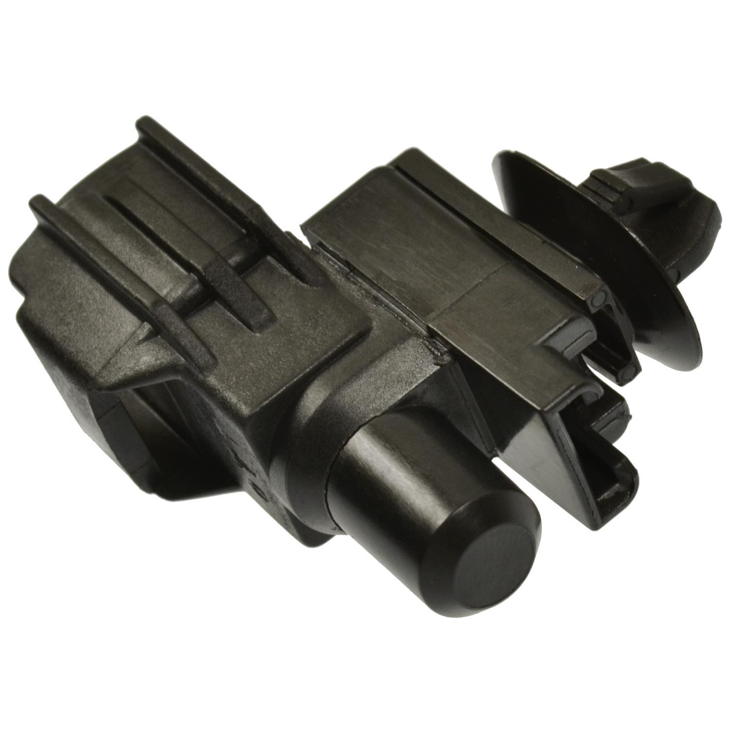 Standard Motor Products AX497 - Ambient Air Temperature Sensor Standard Motor Products AX497 Ambient Air Temperature Sensor product image 1 of 3