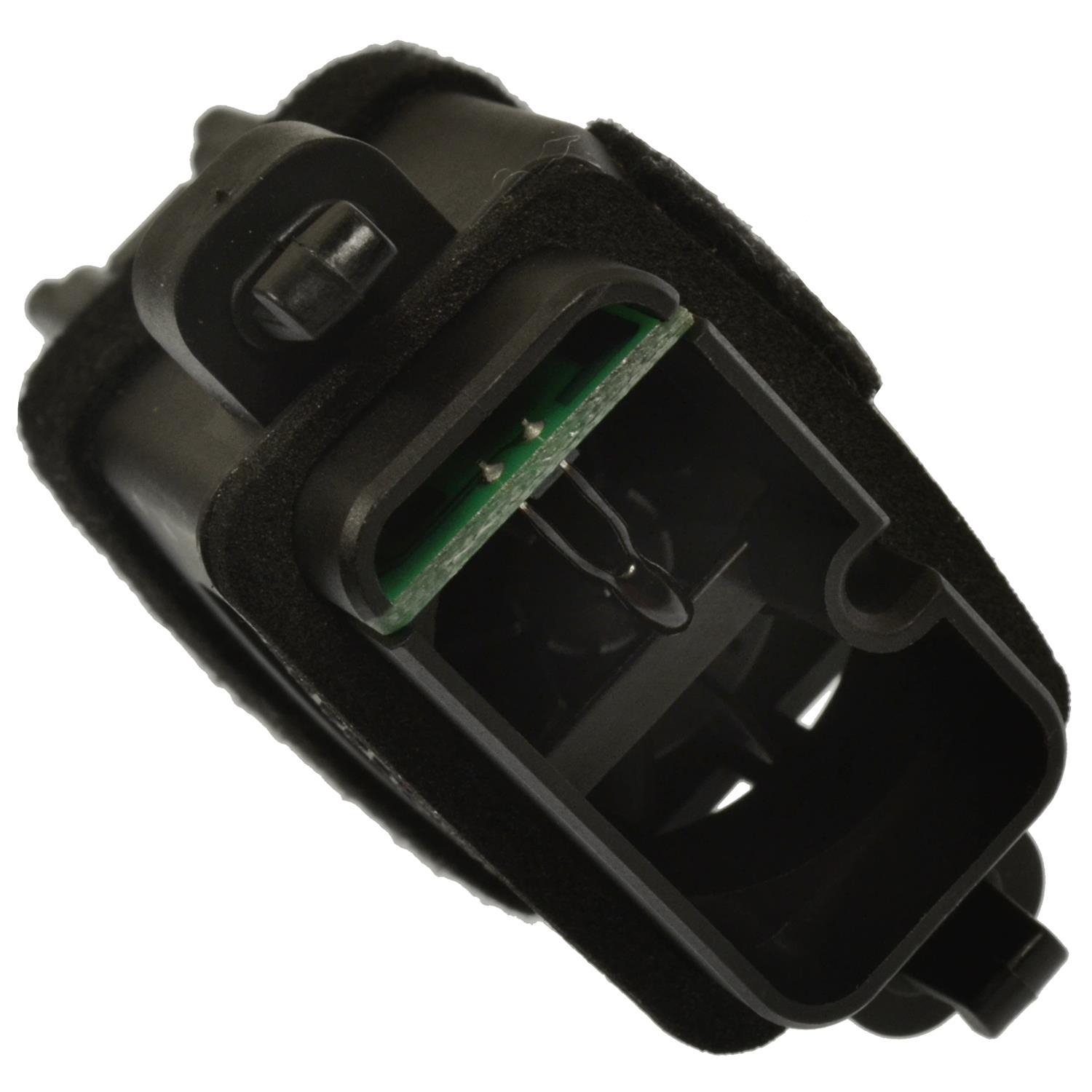 Standard Motor Products AX518 - Cabin Air Temperature Sensor Standard Motor Products AX518 Cabin Air Temperature Sensor product image 1 of 3