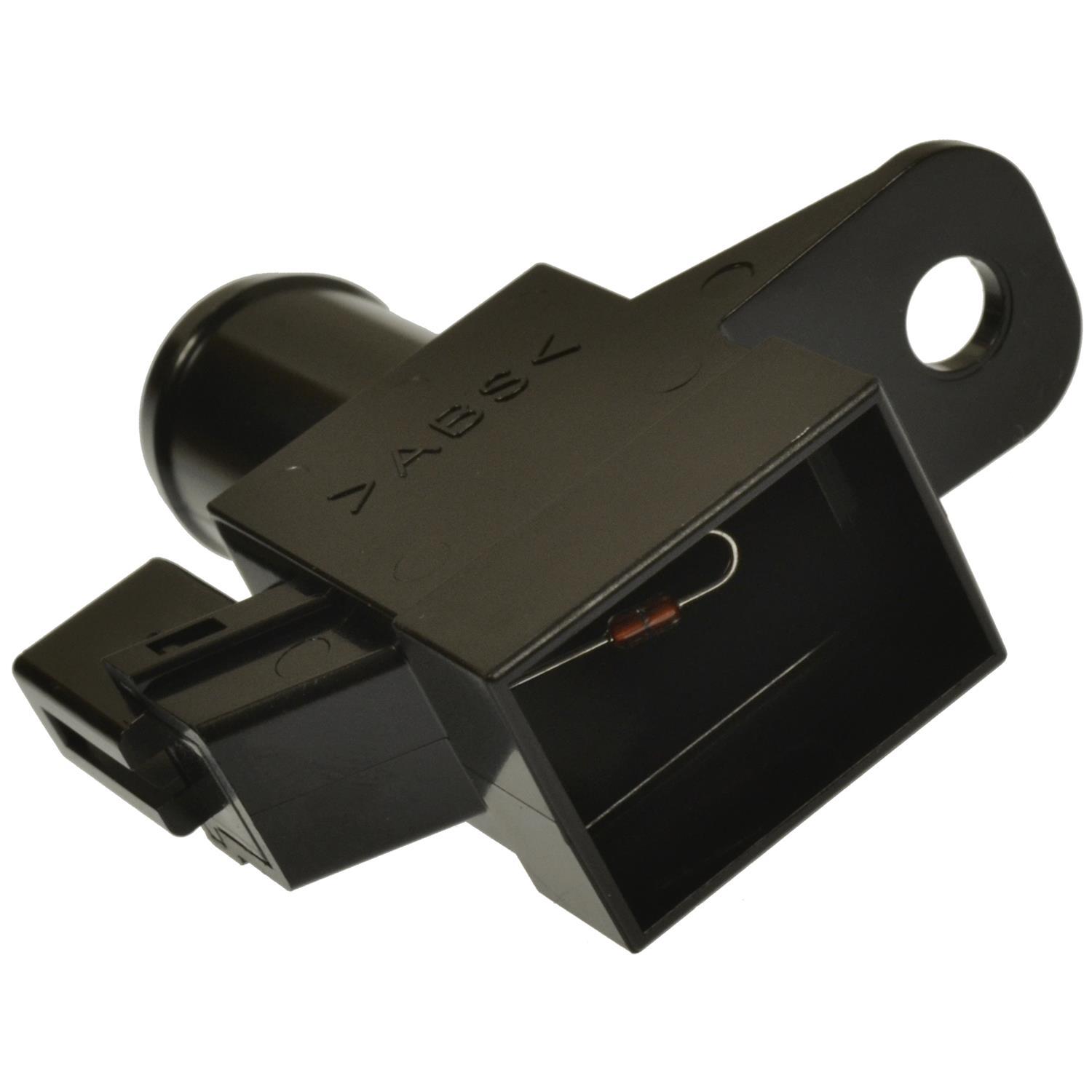 Standard Motor Products AX527 - Cabin Air Temperature Sensor Standard Motor Products AX527 Cabin Air Temperature Sensor product image 1 of 3
