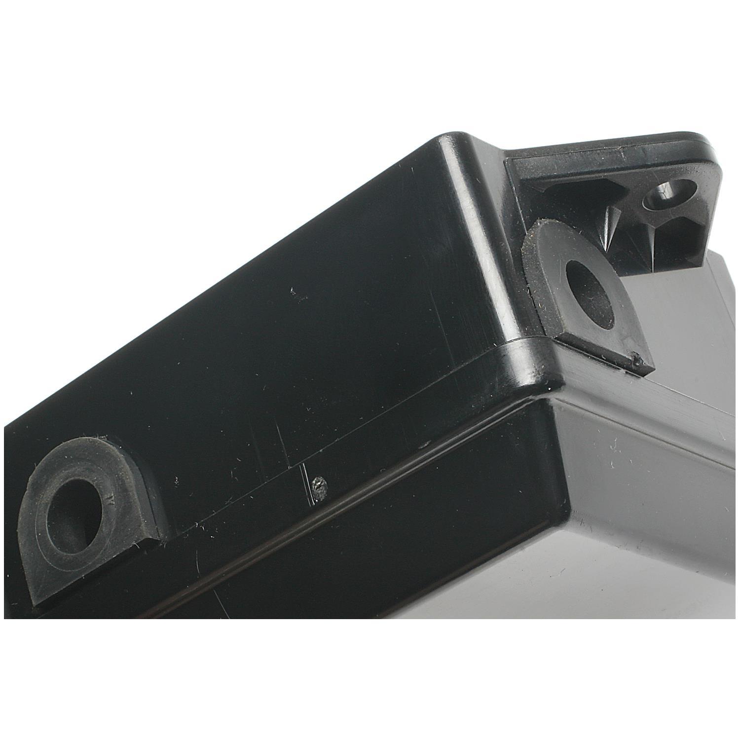 Standard Motor Products BR1033 - Circuit Breaker Standard Motor Products BR1033 Circuit Breaker product image 2 of 3