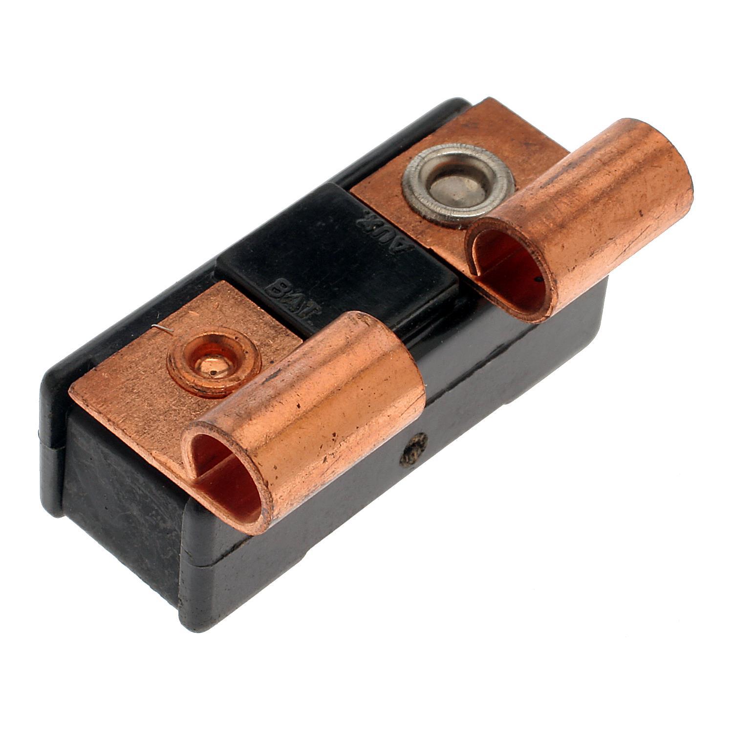 Standard Motor Products BR135 - Circuit Breaker Standard Motor Products BR135 Circuit Breaker product image 1 of 2