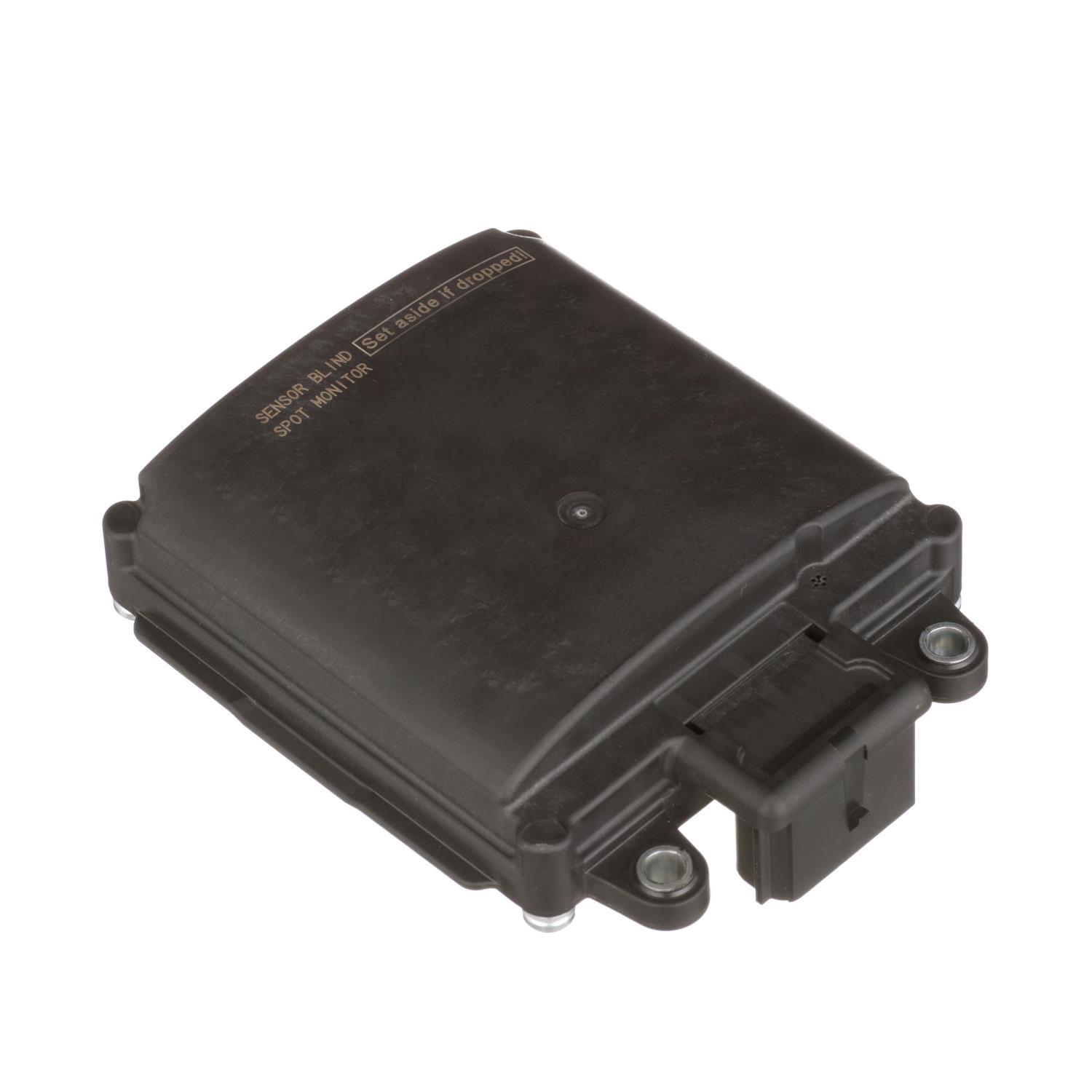 Standard Motor Products BSD135 - Blind Spot Detection System Warning Sensor Standard Motor Products BSD135 Blind Spot Detection System Warning Sensor product image 3 of 6