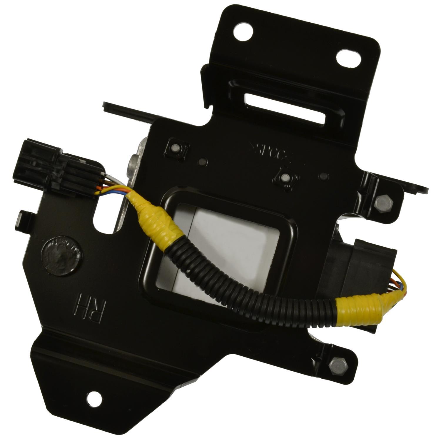 Standard Motor Products BSD96 - Blind Spot Detection System Warning Sensor Standard Motor Products BSD96 Blind Spot Detection System Warning Sensor product image 1 of 3