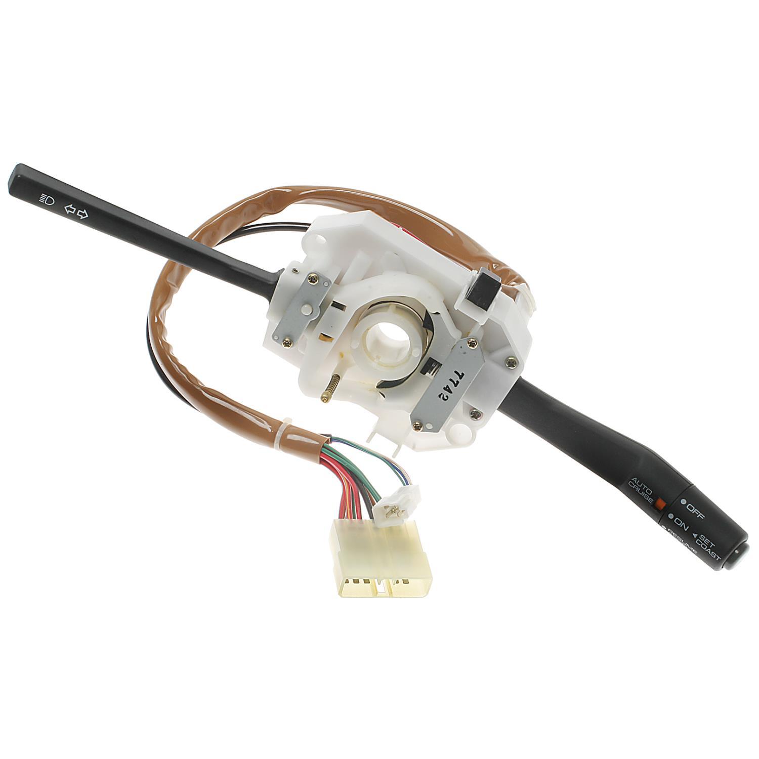 Standard Motor Products CBS1108 Headlight Dimmer Switch product image 1 of 4