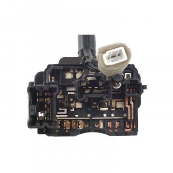 1999 Nissan Maxima Turn Signal Switch Standard Motor Products CBS1135 image 2 of 3