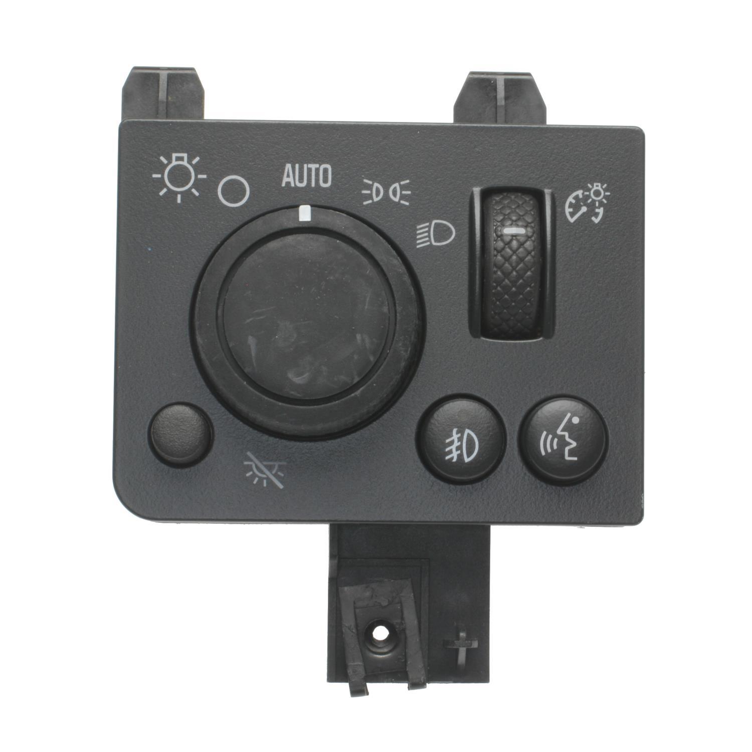 Standard Motor Products CBS1436 - Headlight Switch Standard Motor Products CBS1436 Headlight Switch product image 1 of 3