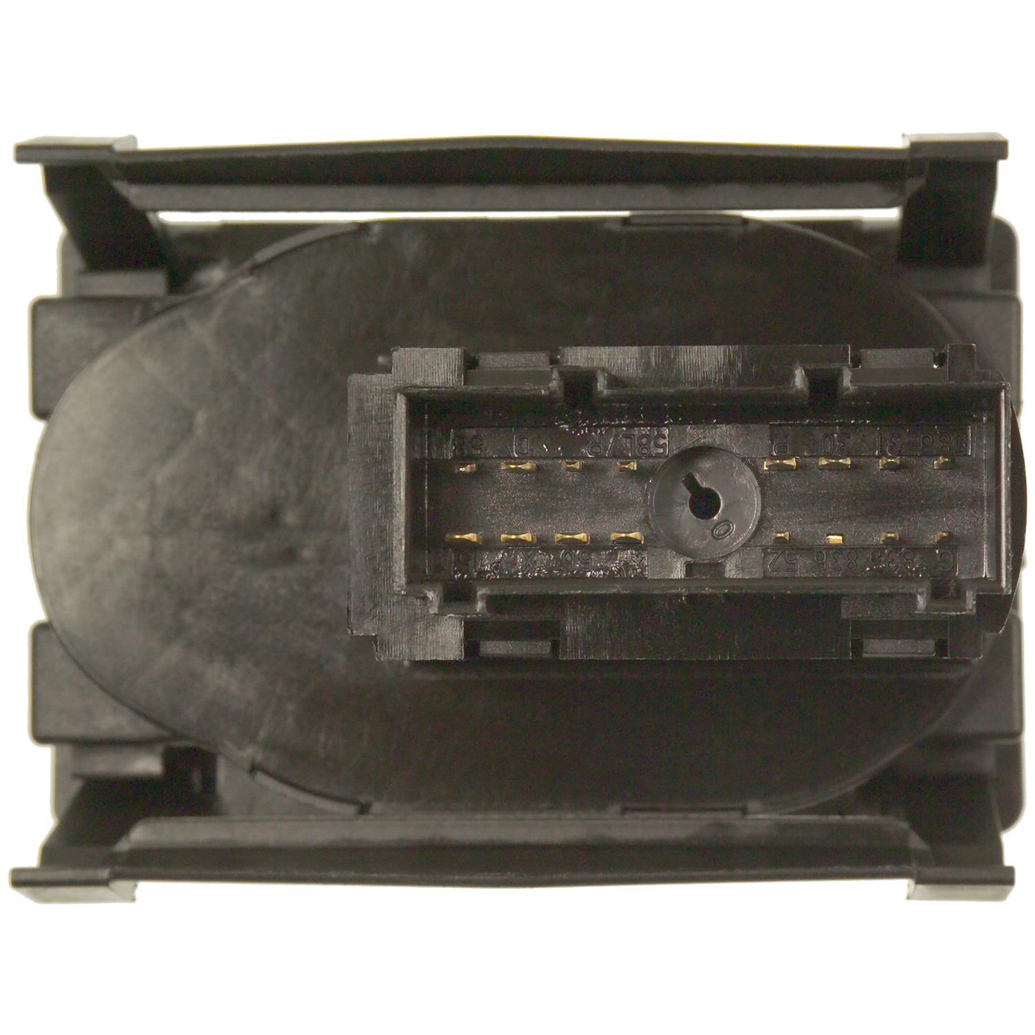 Standard Motor Products CBS1484 Headlight Switch product image 1 of 4