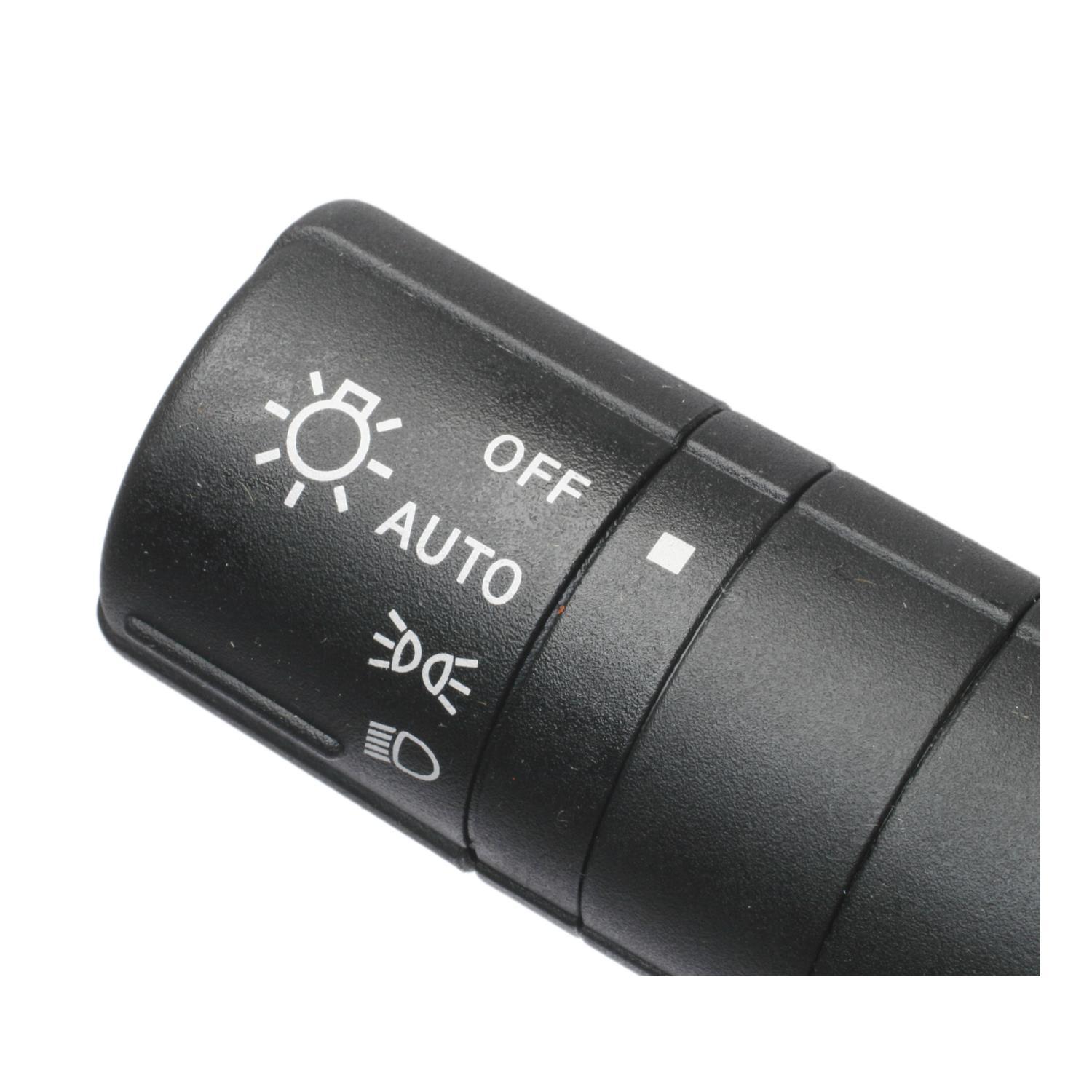Standard Motor Products CBS1610 - Headlight Switch Standard Motor Products CBS1610 Headlight Dimmer Switch product image 1 of 3