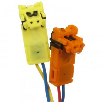 2004 Nissan Altima Turn Signal Switch Standard Motor Products CBS1674 image 2 of 3