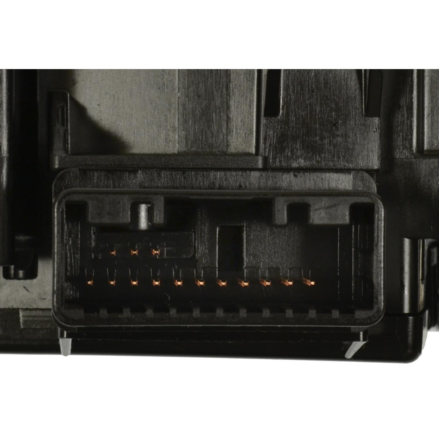 Standard Motor Products CBS2405 - Headlight Switch Standard Motor Products CBS2405 Headlight Dimmer Switch product image 3 of 3