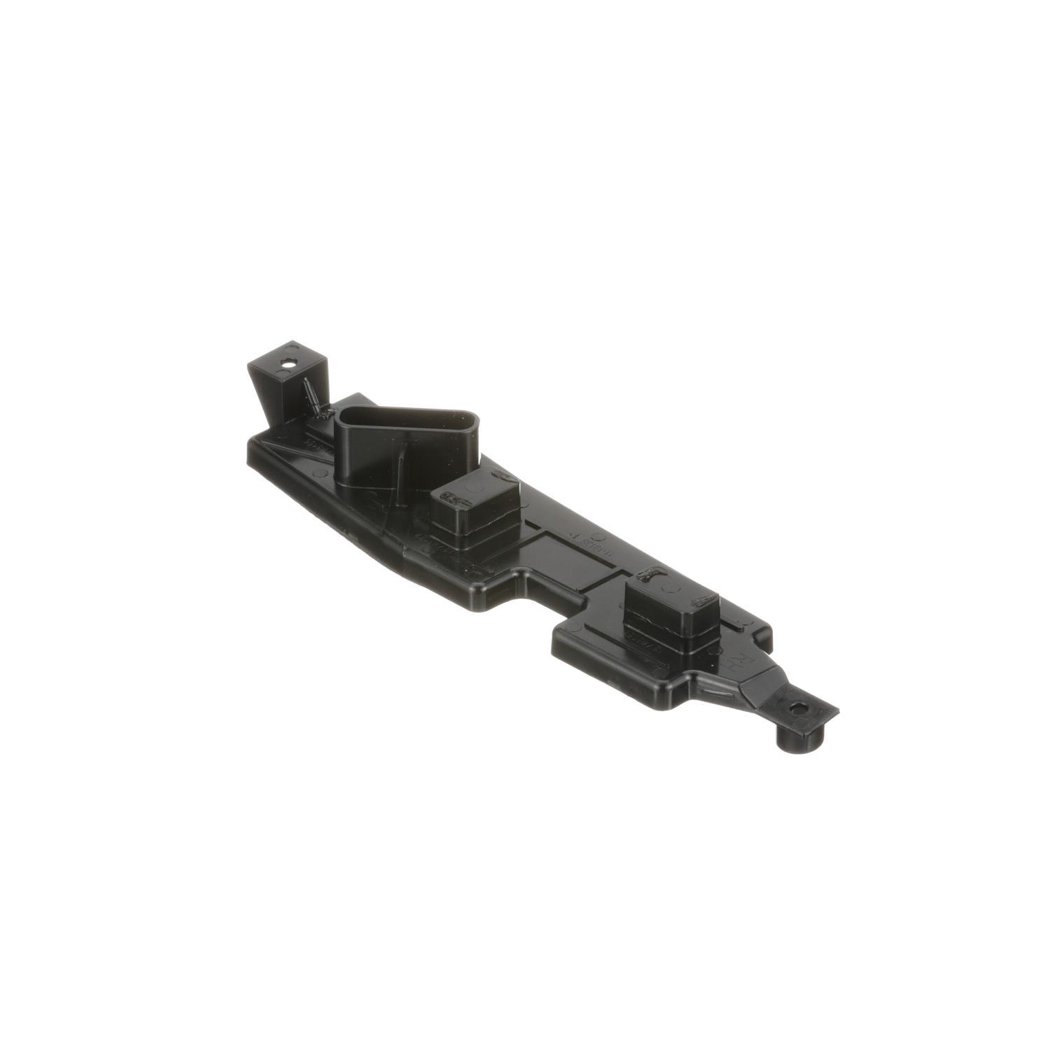 Standard Motor Products CBT105 - Tail Light Circuit Board Standard Motor Products CBT105 Tail Light Circuit Board product image 1 of 3