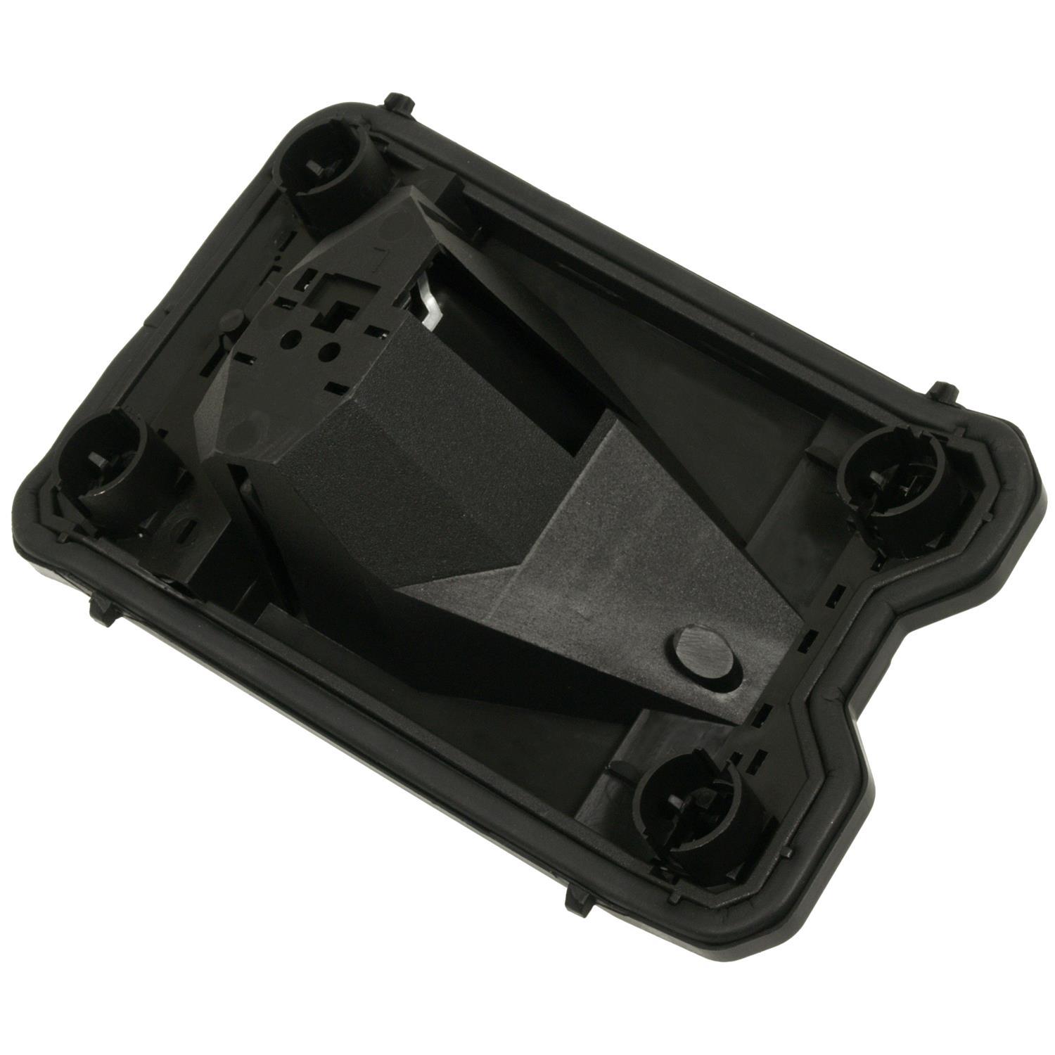Standard Motor Products CBT108 - Tail Light Circuit Board Standard Motor Products CBT108 Tail Light Circuit Board product image 1 of 3
