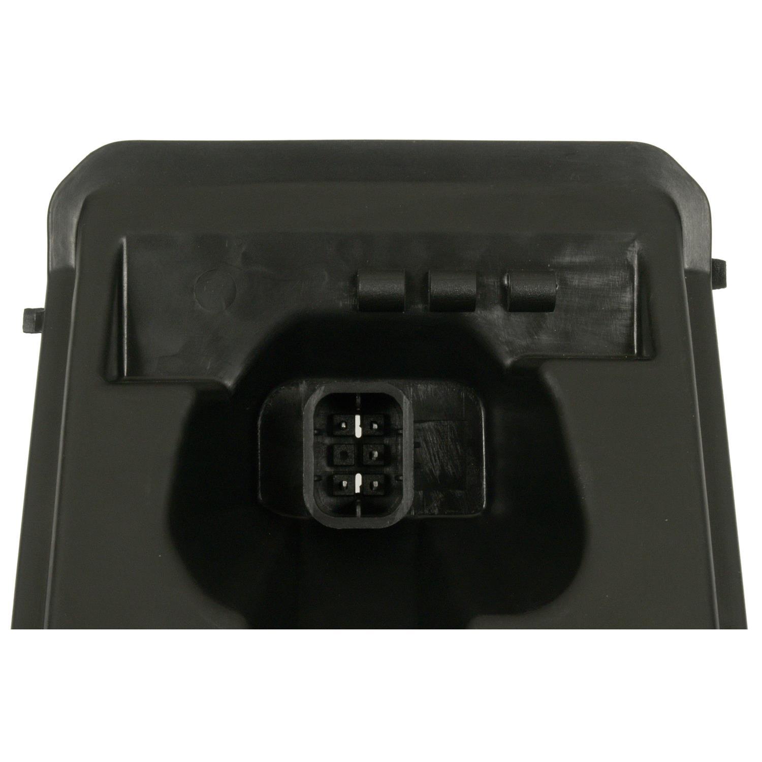 Standard Motor Products CBT109 - Tail Light Circuit Board Standard Motor Products CBT109 Tail Light Circuit Board product image 3 of 3