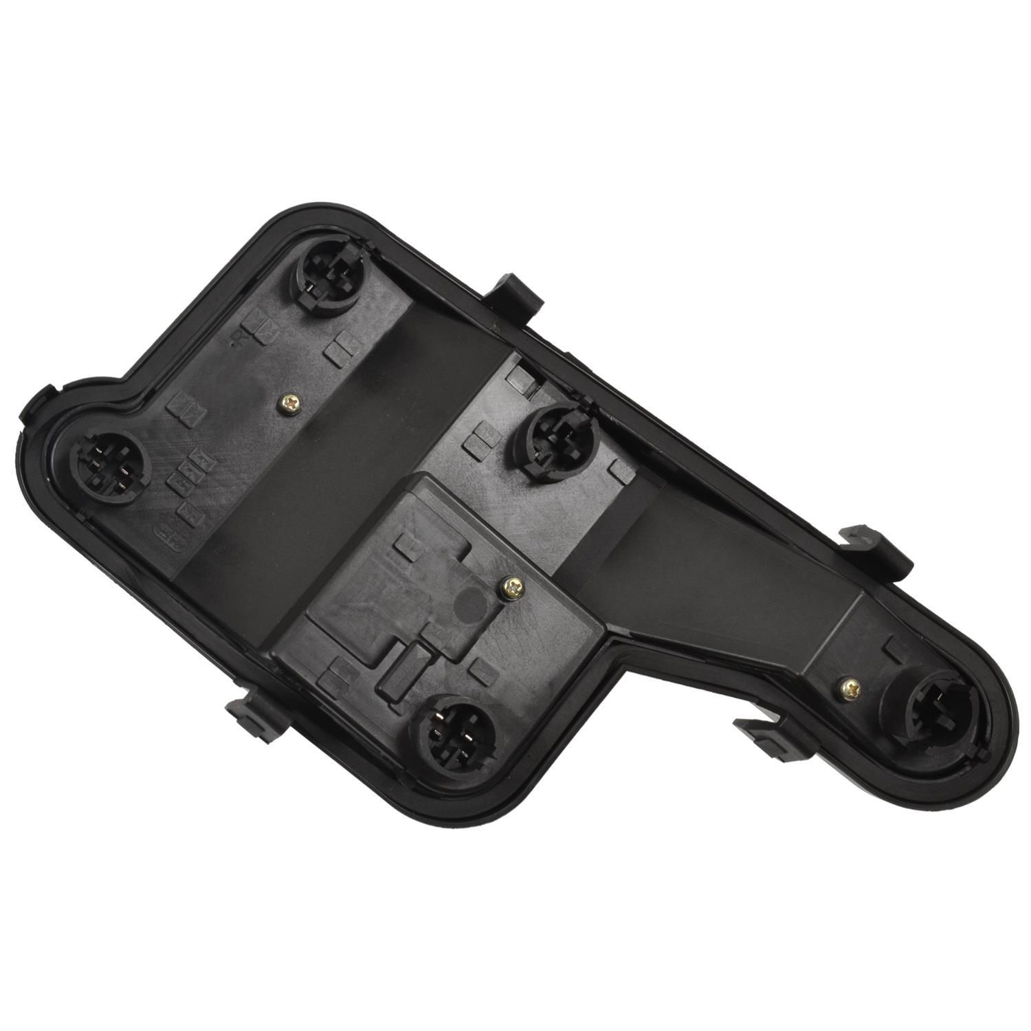 Standard Motor Products CBT110 - Tail Light Circuit Board Standard Motor Products CBT110 Tail Light Circuit Board product image 1 of 3
