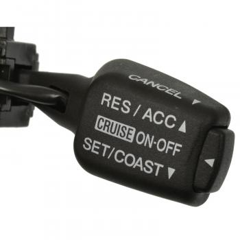 2006 Hyundai Tucson Cruise Control Switch Standard Motor Products CCA1302 image 1 of 3