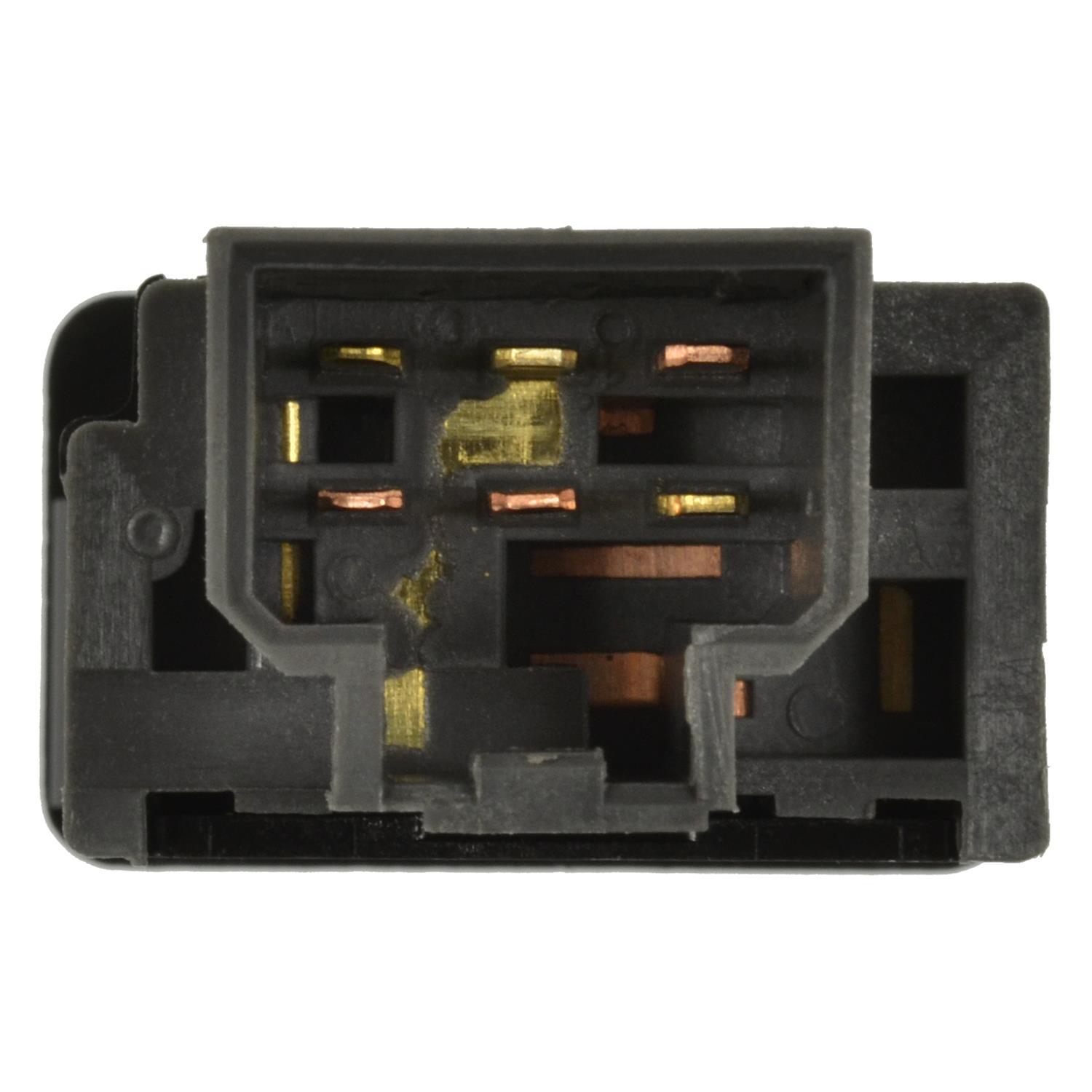 Standard Motor Products CCA1311 - Cruise Control Switch Standard Motor Products CCA1311 Cruise Control Switch product image 1 of 3