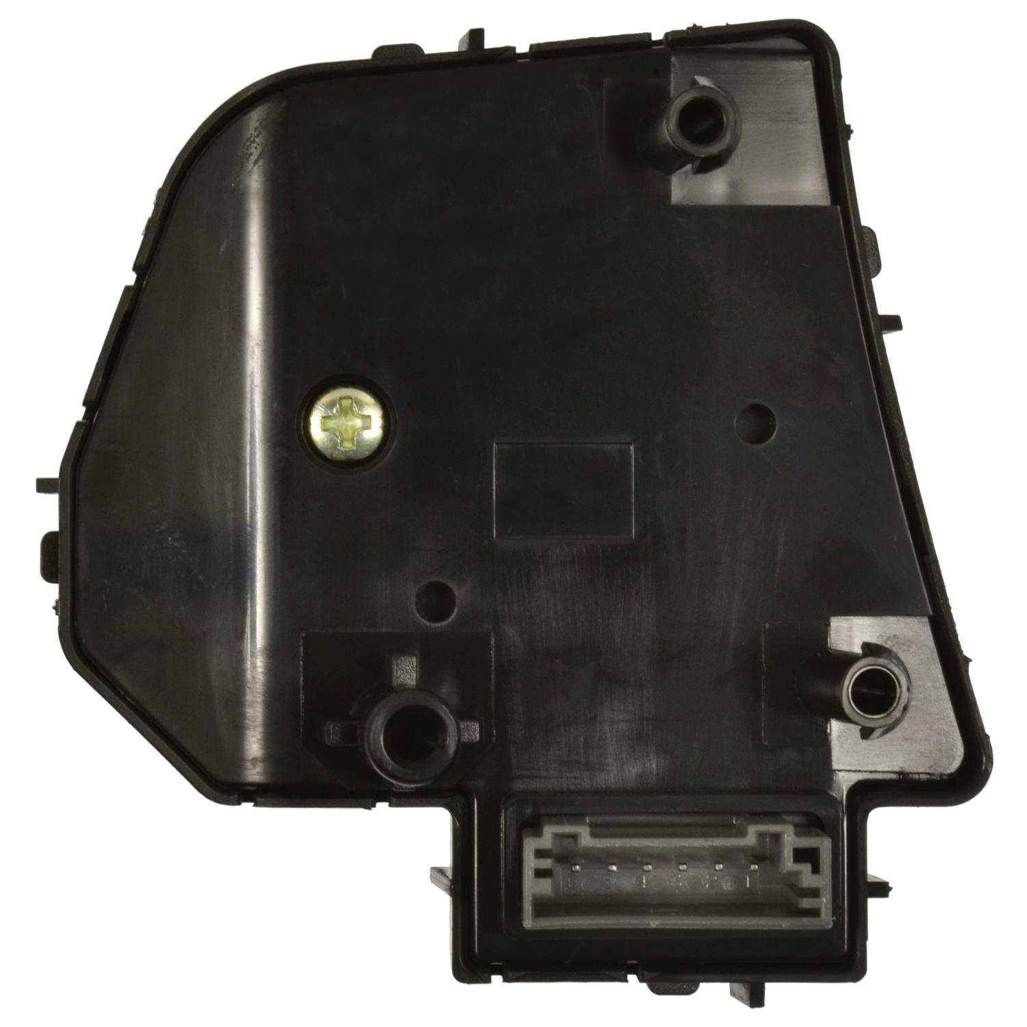 Standard Motor Products CCA1372 - Cruise Control Switch Standard Motor Products CCA1372 Cruise Control Switch product image 1 of 3