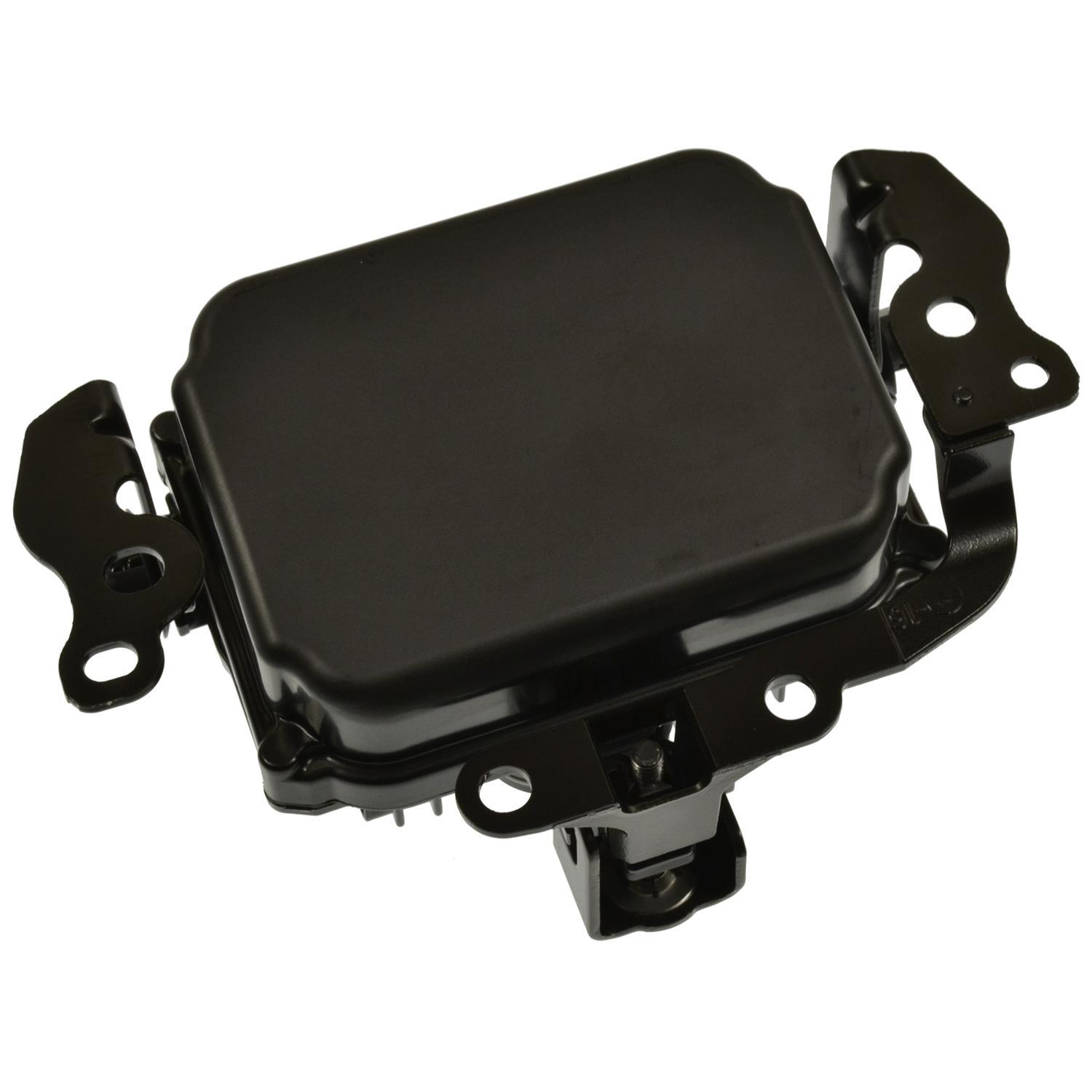 Standard Motor Products CCD10 - Cruise Control Distance Sensor Standard Motor Products CCD10 Cruise Control Distance Sensor product image 1 of 3