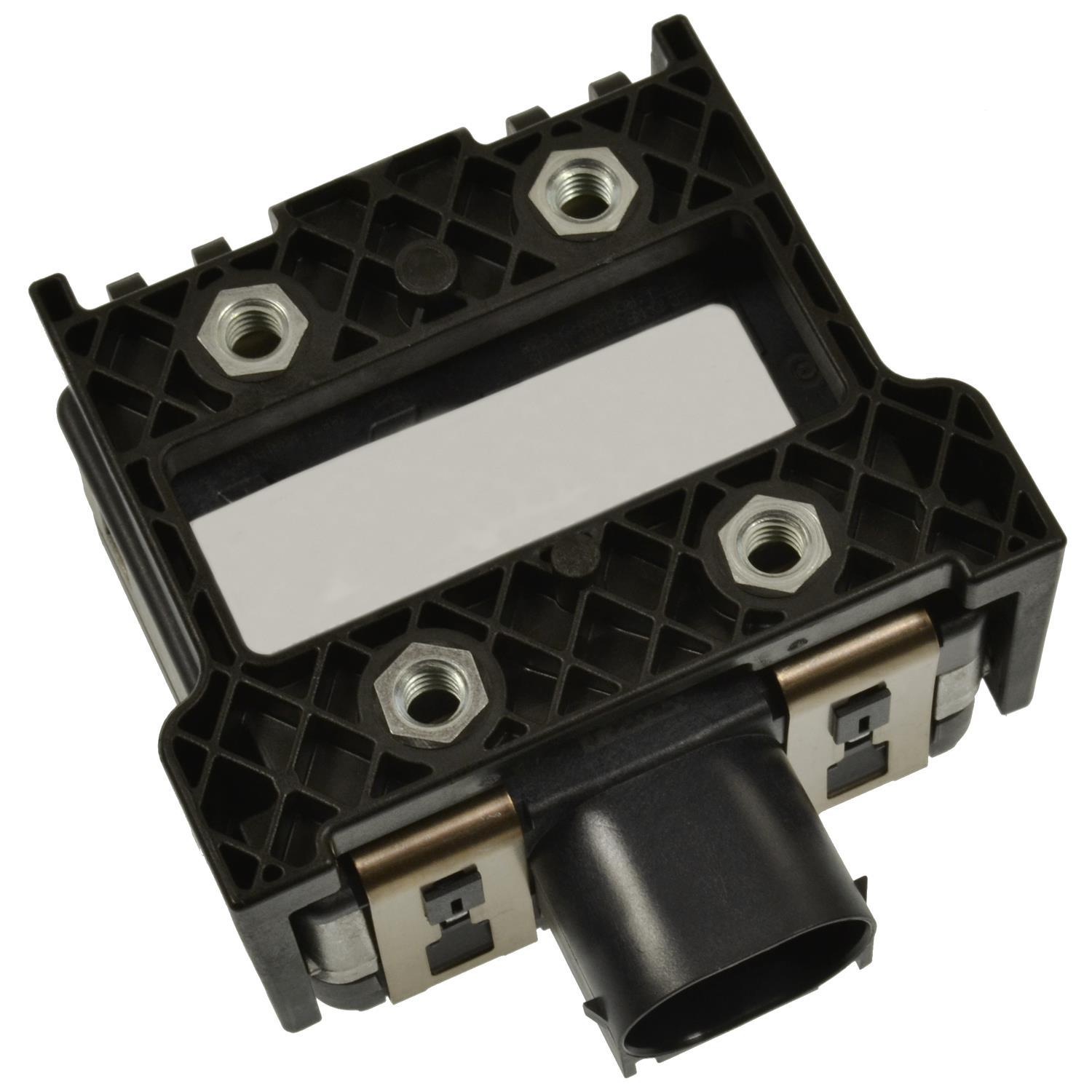 Standard Motor Products CCD22 - Cruise Control Distance Sensor Standard Motor Products CCD22 Cruise Control Distance Sensor product image 1 of 3