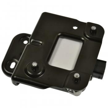 2013 Dodge Charger Cruise Control Distance Sensor Standard Motor Products CCD60 image 1 of 3