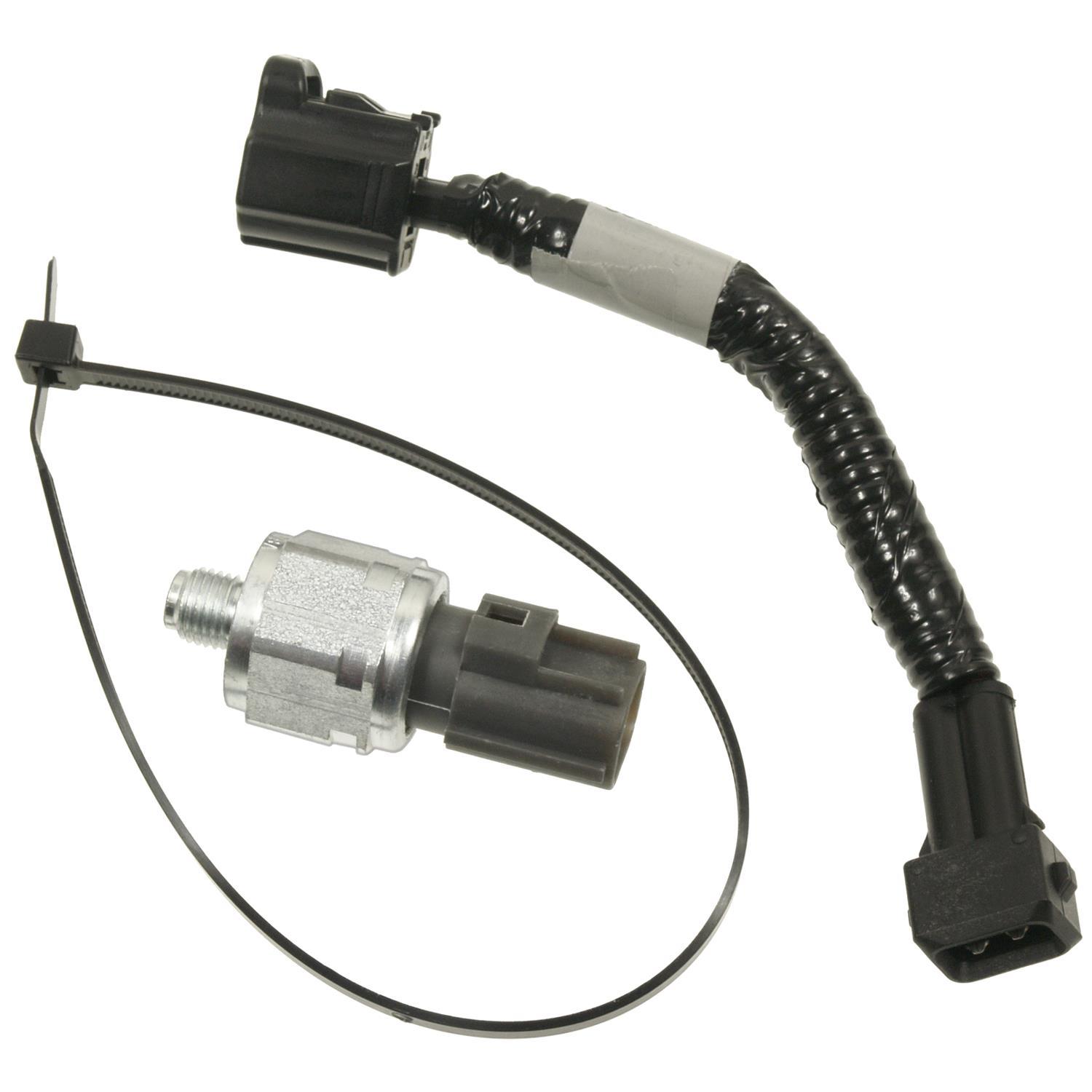 Standard Motor Products CCR12 - Cruise Control Release Switch Standard Motor Products CCR12 Cruise Control Release Switch product image 2 of 3