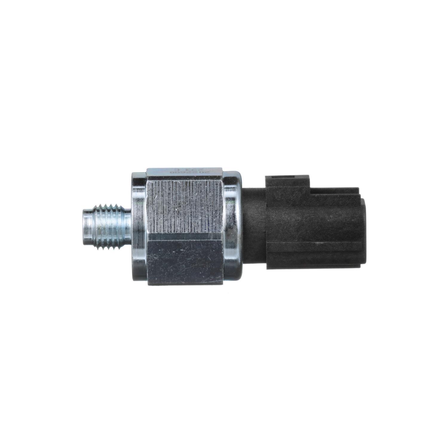Standard Motor Products CCR5 - Cruise Control Release Switch Standard Motor Products CCR5 Cruise Control Release Switch product image 4 of 5