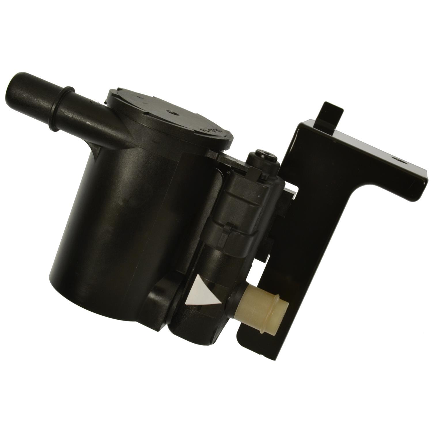 Standard Motor Products CF8 - Vapor Canister Filter Standard Motor Products CF8 Vapor Canister Filter product image 2 of 3
