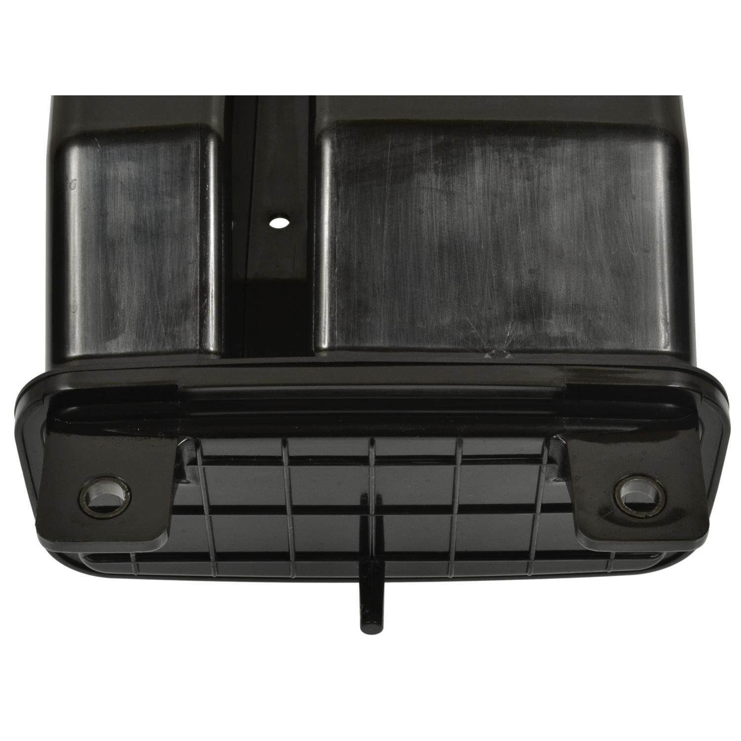 Standard Motor Products CP3097 - Vapor Canister Standard Motor Products CP3097 Vapor Canister product image 2 of 3