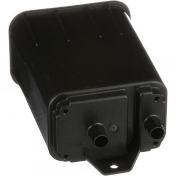 2002 Chrysler Voyager Vapor Canister Standard Motor Products CP3129 image 3 of 4