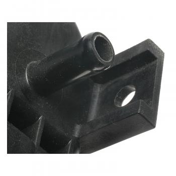 1996 Mazda Protege Vapor Canister Standard Motor Products CP3168 image 2 of 3