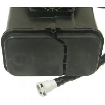 2008 Chevrolet Malibu Vapor Canister Standard Motor Products CP3183 image 2 of 3