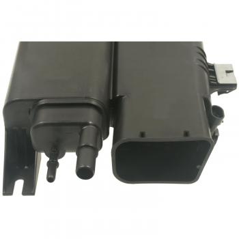 2008 Cadillac SRX Vapor Canister Standard Motor Products CP3199 image 1 of 4