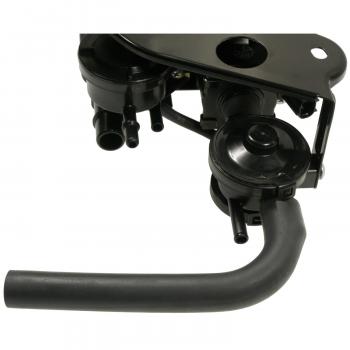 2002 Toyota Echo Vapor Canister Standard Motor Products CP3218 image 1 of 4