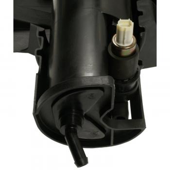2003 Ford Excursion Vapor Canister Standard Motor Products CP3222 image 1 of 4