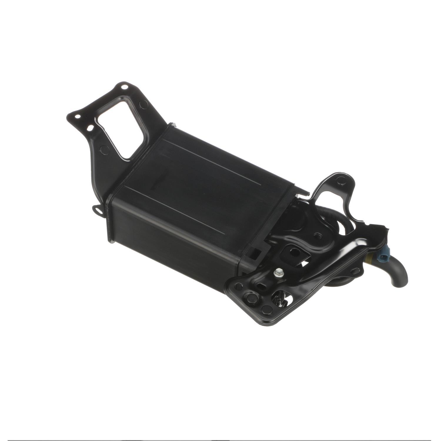 Standard Motor Products CP3261 - Vapor Canister Standard Motor Products CP3261 Vapor Canister product image 1 of 10