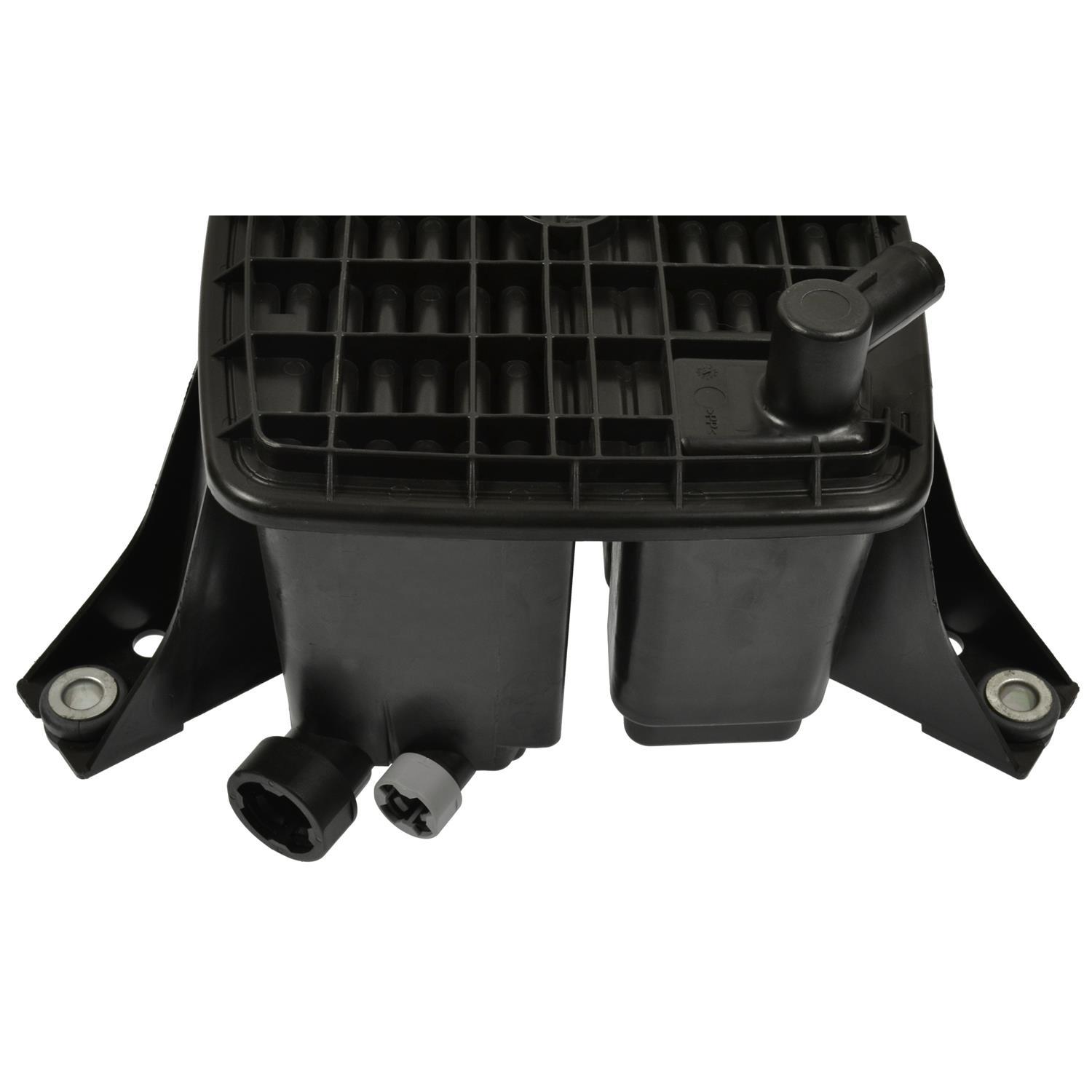 Standard Motor Products CP3284 - Vapor Canister Standard Motor Products CP3284 Vapor Canister product image 1 of 3