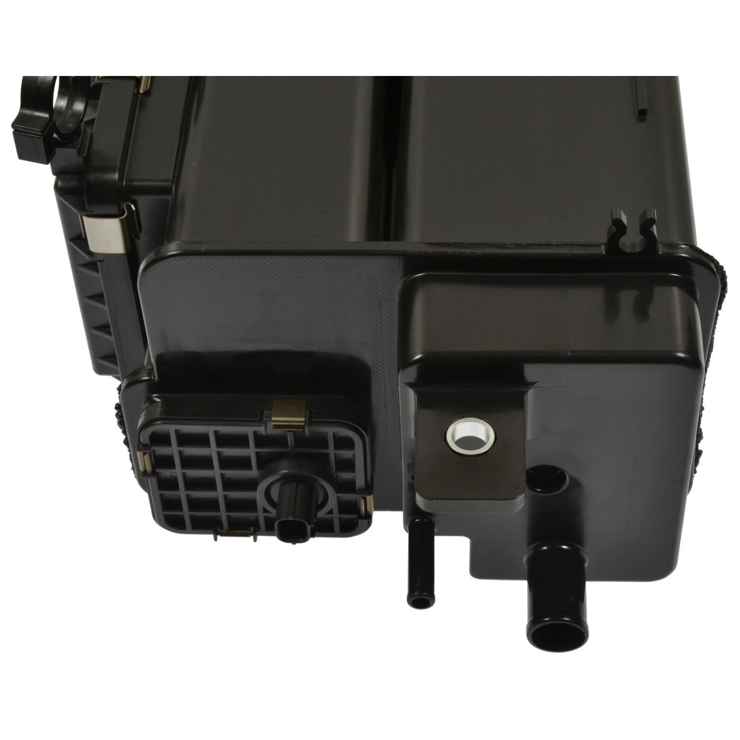 Standard Motor Products CP3304 - Vapor Canister Standard Motor Products CP3304 Vapor Canister product image 1 of 3