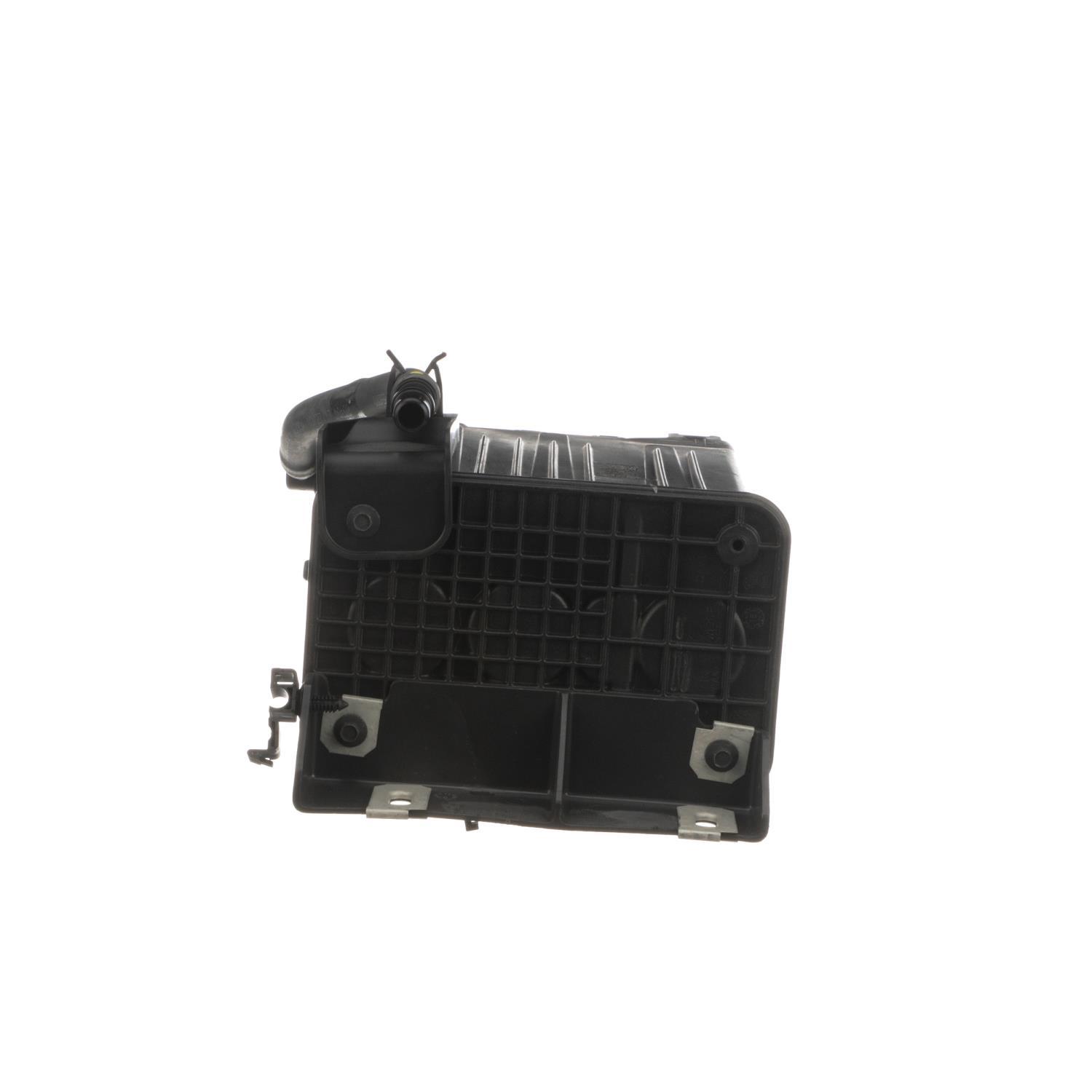 Standard Motor Products CP3335 - Vapor Canister Standard Motor Products CP3335 Vapor Canister product image 2 of 10