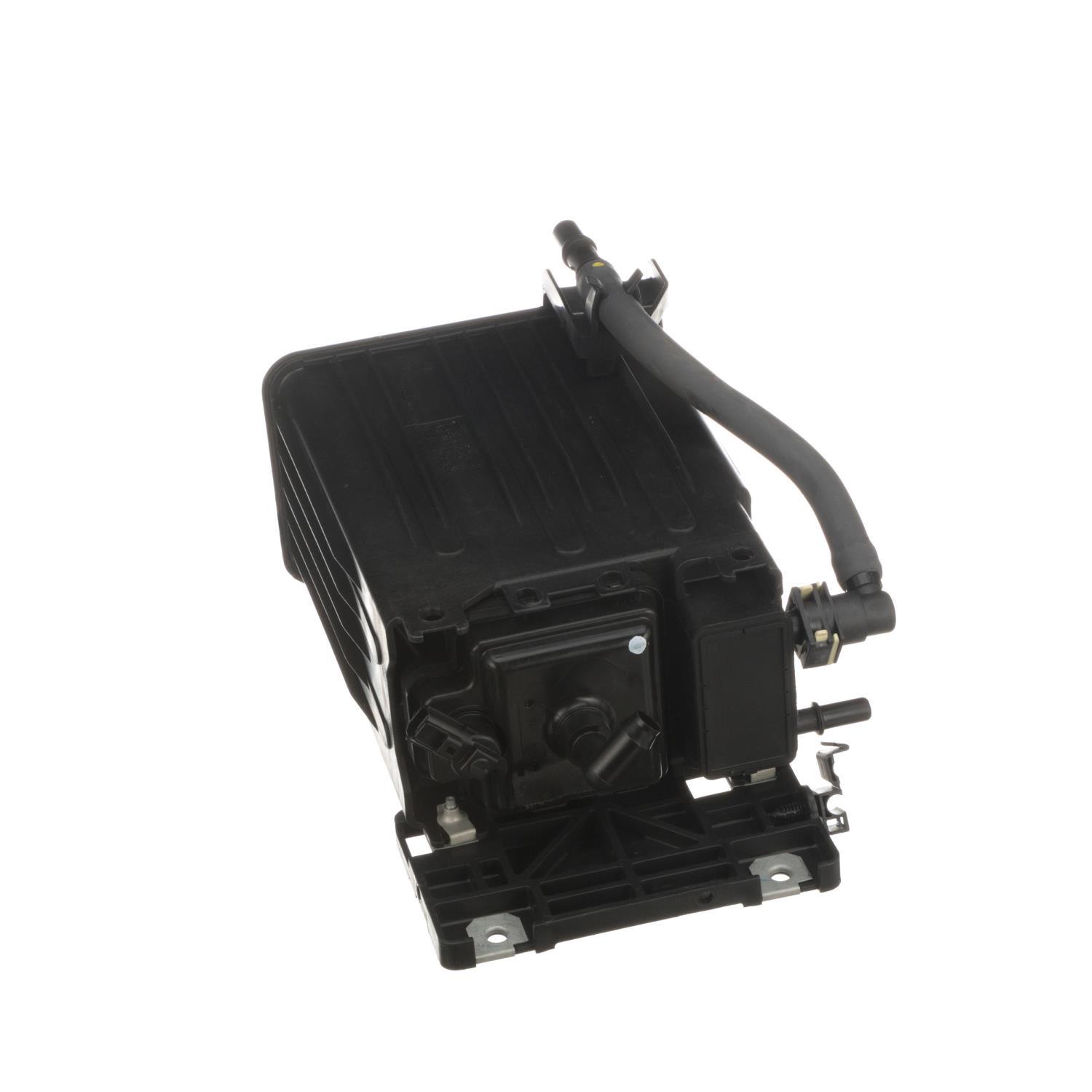 Standard Motor Products CP3335 - Vapor Canister Standard Motor Products CP3335 Vapor Canister product image 4 of 10