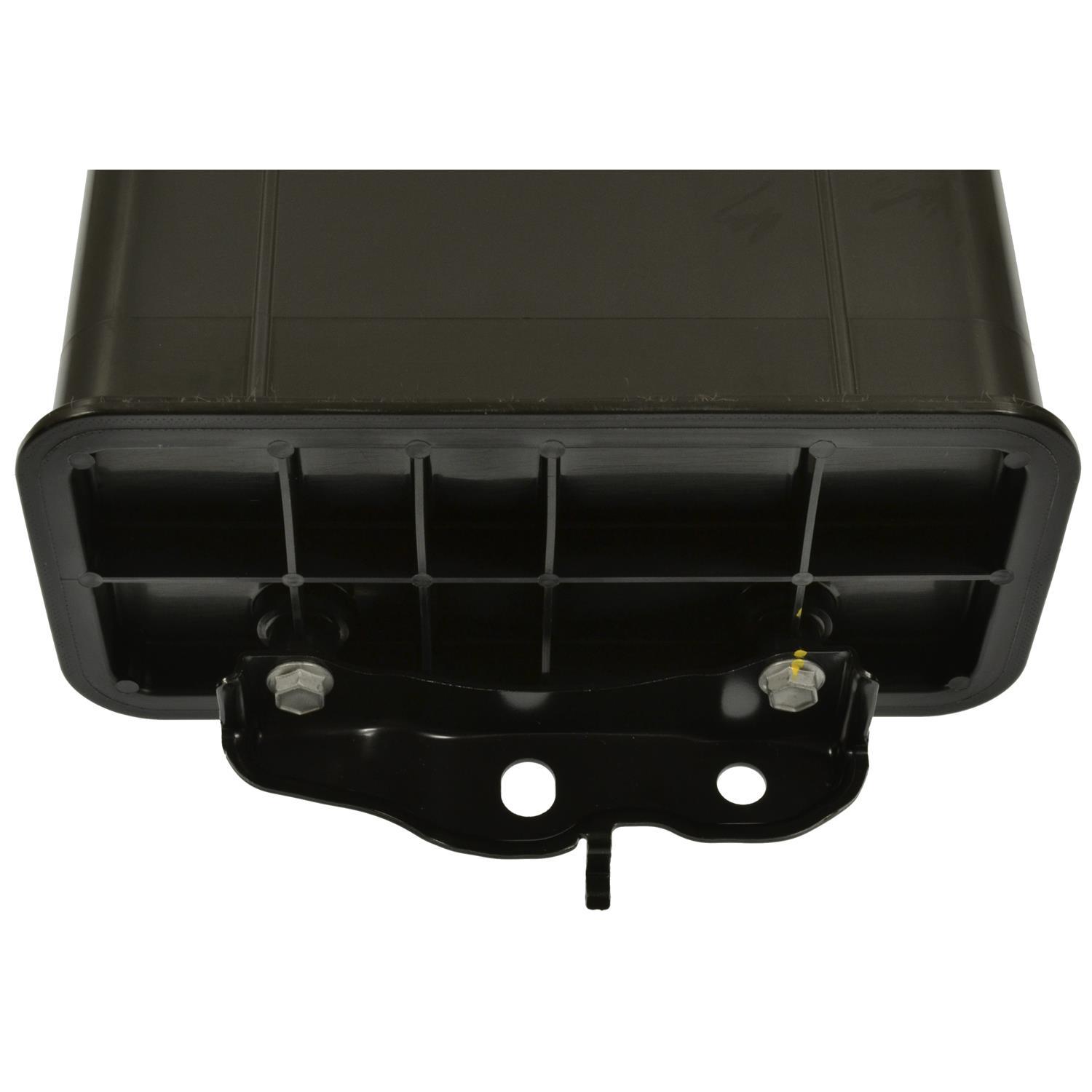 Standard Motor Products CP3364 - Vapor Canister Standard Motor Products CP3364 Vapor Canister product image 2 of 4