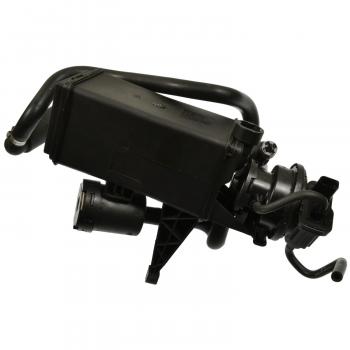 2008 Volkswagen Beetle Vapor Canister Standard Motor Products CP3378 image 3 of 3