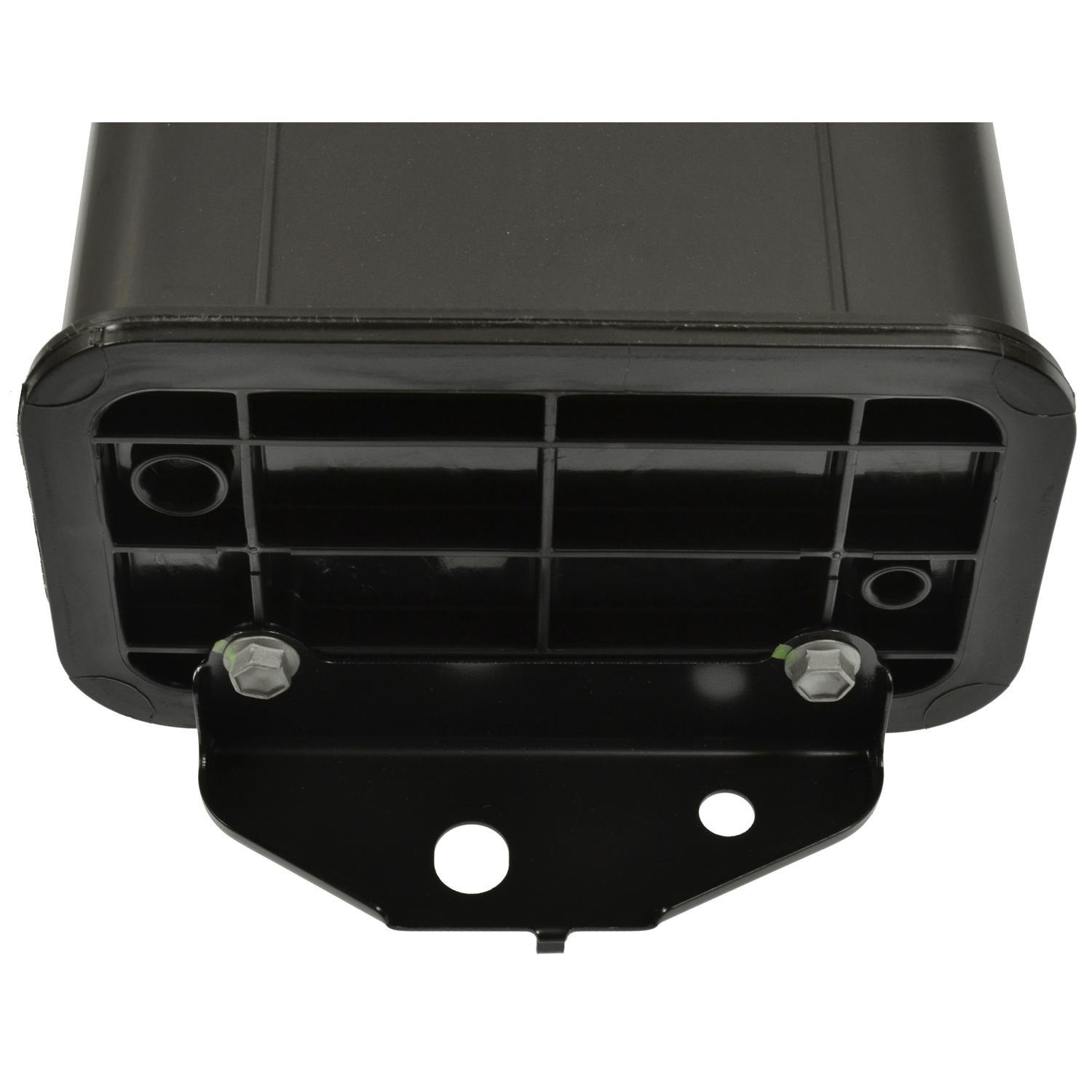 Standard Motor Products CP3395 - Vapor Canister Standard Motor Products CP3395 Vapor Canister product image 2 of 3