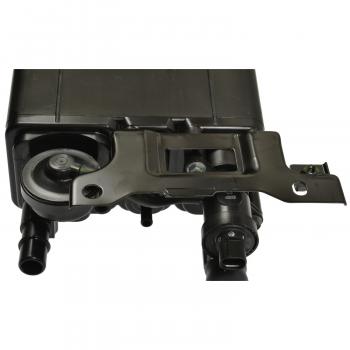 2006 Toyota Sienna Vapor Canister Standard Motor Products CP3398 image 1 of 3